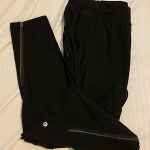 Lululemon Men’s Surge Joggers